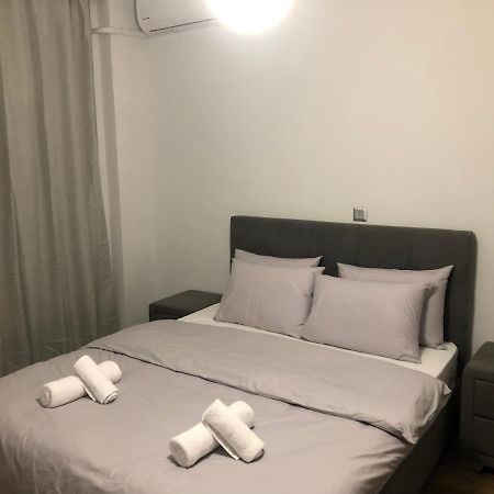 Egnatias 96 Open Appartement Thessaloniki Buitenkant foto