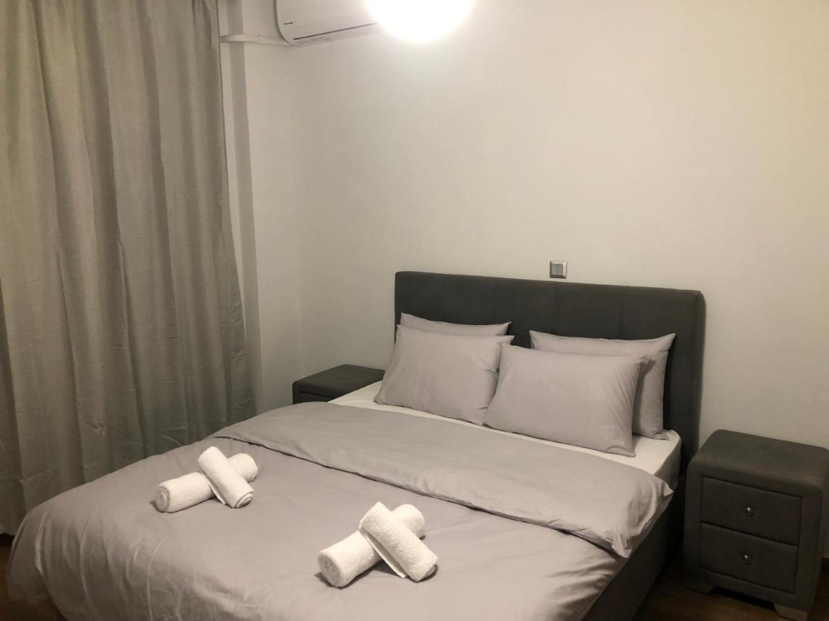 Egnatias 96 Open Appartement Thessaloniki Buitenkant foto